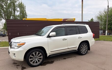 Toyota Land Cruiser 200, 2012 год, 3 100 000 рублей, 1 фотография