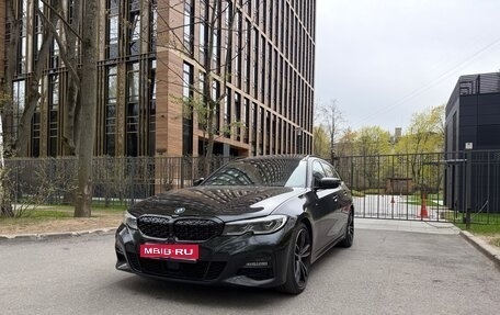 BMW 3 серия, 2019 год, 4 800 000 рублей, 1 фотография