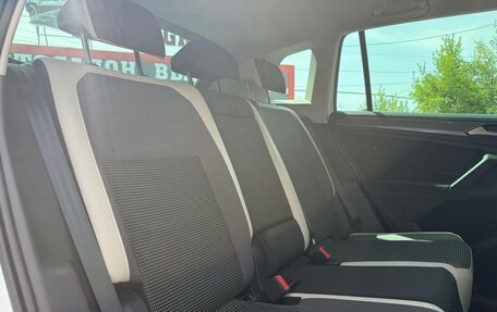 Volkswagen Tiguan II, 2019 год, 2 170 000 рублей, 26 фотография