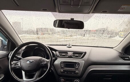 KIA Rio III рестайлинг, 2013 год, 735 000 рублей, 2 фотография