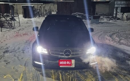 Mercedes-Benz C-Класс, 2012 год, 1 600 000 рублей, 4 фотография