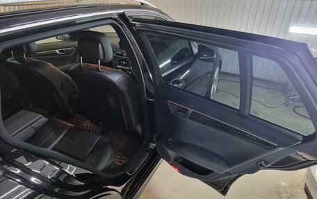 Mercedes-Benz C-Класс, 2012 год, 1 600 000 рублей, 35 фотография