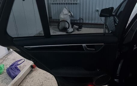 Mercedes-Benz C-Класс, 2012 год, 1 600 000 рублей, 37 фотография