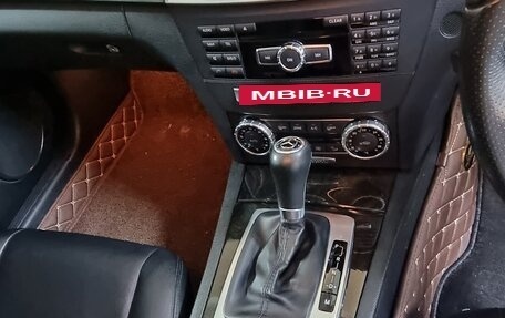 Mercedes-Benz C-Класс, 2012 год, 1 600 000 рублей, 31 фотография