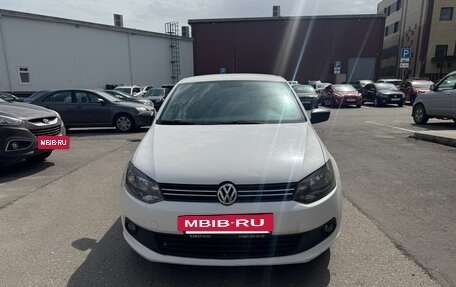Volkswagen Polo VI (EU Market), 2011 год, 650 000 рублей, 2 фотография