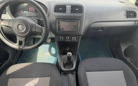 Volkswagen Polo VI (EU Market), 2011 год, 650 000 рублей, 8 фотография