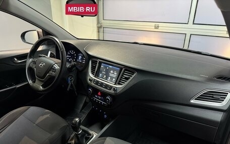 Hyundai Solaris II рестайлинг, 2019 год, 1 320 000 рублей, 19 фотография