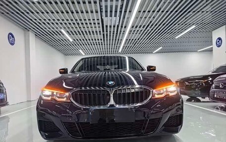 BMW 3 серия, 2022 год, 2 455 417 рублей, 3 фотография
