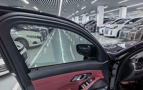 BMW 3 серия, 2022 год, 2 455 417 рублей, 11 фотография