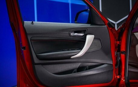 BMW 1 серия, 2017 год, 1 780 000 рублей, 15 фотография