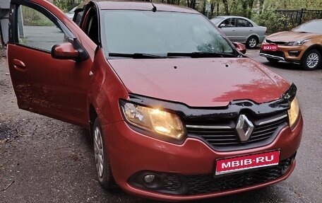 Renault Sandero II рестайлинг, 2014 год, 795 000 рублей, 1 фотография