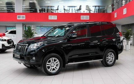 Toyota Land Cruiser Prado 150 рестайлинг 2, 2013 год, 2 590 000 рублей, 1 фотография