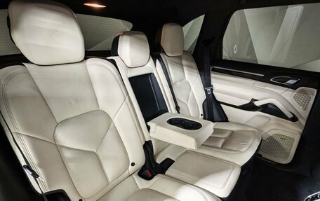 Porsche Cayenne III, 2017 год, 4 820 000 рублей, 17 фотография