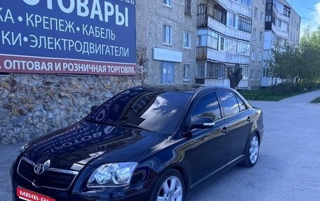 Toyota Avensis III рестайлинг, 2006 год, 950 000 рублей, 1 фотография