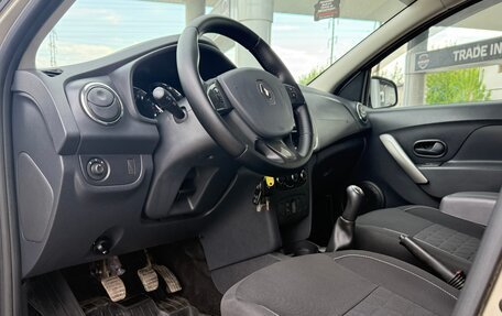 Renault Sandero II рестайлинг, 2016 год, 985 000 рублей, 11 фотография
