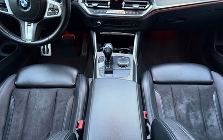 BMW 3 серия, 2019 год, 3 390 000 рублей, 13 фотография