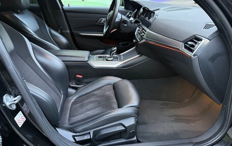 BMW 3 серия, 2019 год, 3 390 000 рублей, 19 фотография