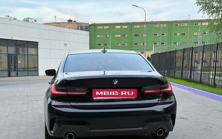 BMW 3 серия, 2019 год, 3 390 000 рублей, 8 фотография