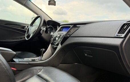 Hyundai Sonata VI, 2010 год, 1 075 000 рублей, 12 фотография