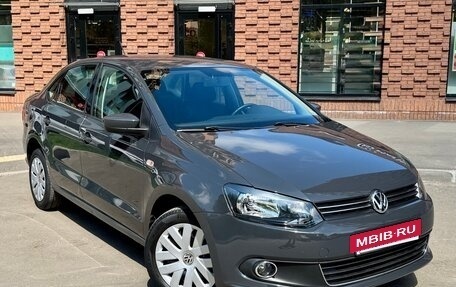 Volkswagen Polo VI (EU Market), 2013 год, 850 000 рублей, 2 фотография