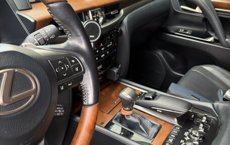 Lexus LX III, 2017 год, 9 000 000 рублей, 6 фотография