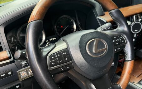 Lexus LX III, 2017 год, 9 000 000 рублей, 8 фотография