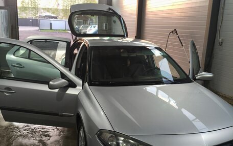 Renault Laguna II, 2006 год, 300 000 рублей, 2 фотография