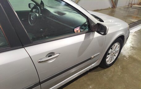 Renault Laguna II, 2006 год, 300 000 рублей, 16 фотография
