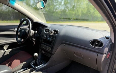 Ford Focus II рестайлинг, 2006 год, 300 000 рублей, 11 фотография