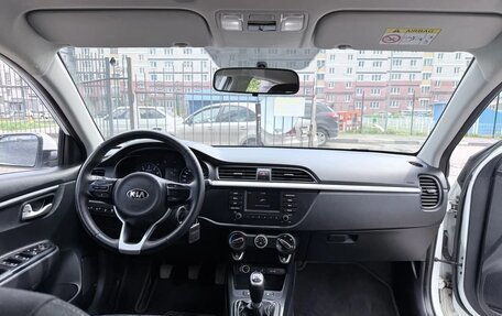 KIA Rio IV, 2017 год, 1 100 000 рублей, 10 фотография