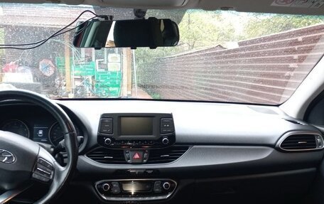 Hyundai i30 III, 2017 год, 955 000 рублей, 10 фотография