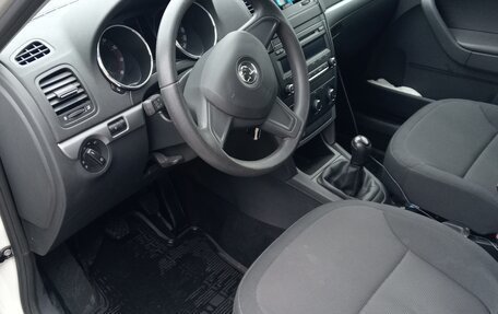Skoda Yeti I рестайлинг, 2015 год, 1 050 000 рублей, 10 фотография