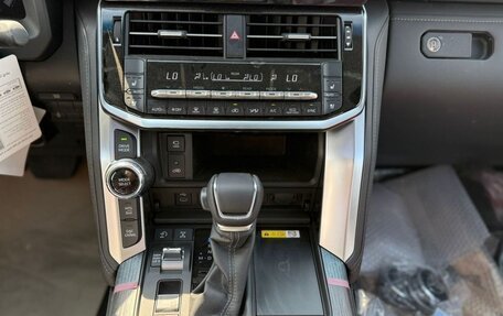 Toyota Land Cruiser, 2026 год, 11 999 999 рублей, 12 фотография