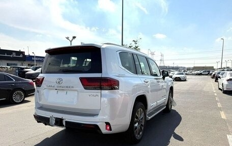 Toyota Land Cruiser, 2026 год, 11 999 999 рублей, 6 фотография