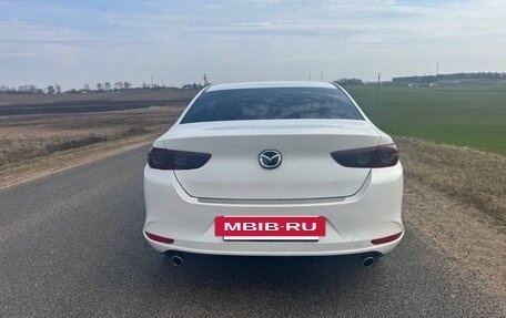 Mazda 3, 2022 год, 1 900 000 рублей, 6 фотография