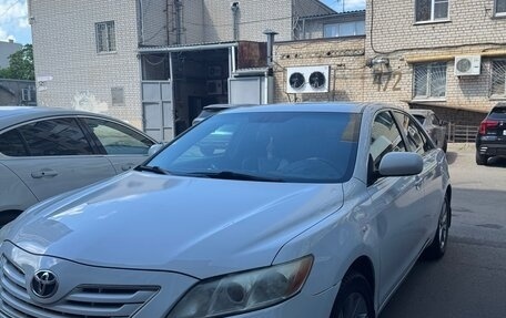 Toyota Camry, 2007 год, 1 030 000 рублей, 2 фотография