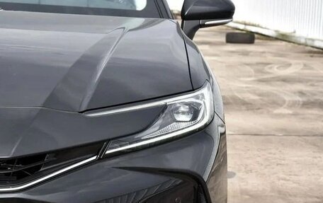 Toyota Camry, 2025 год, 3 990 000 рублей, 6 фотография