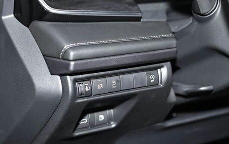 Toyota Camry, 2025 год, 3 990 000 рублей, 15 фотография