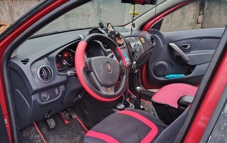 Renault Sandero II рестайлинг, 2014 год, 795 000 рублей, 3 фотография