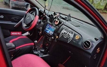 Renault Sandero II рестайлинг, 2014 год, 795 000 рублей, 4 фотография