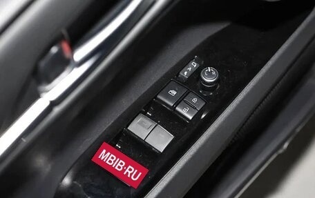 Toyota Camry, 2025 год, 3 990 000 рублей, 16 фотография