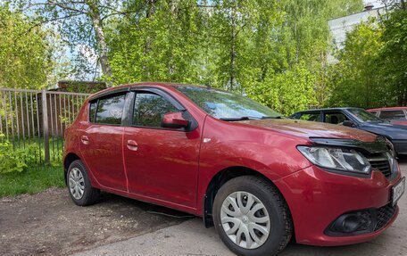 Renault Sandero II рестайлинг, 2014 год, 795 000 рублей, 17 фотография