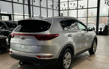 KIA Sportage IV рестайлинг, 2018 год, 1 985 000 рублей, 5 фотография