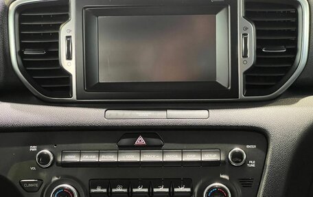 KIA Sportage IV рестайлинг, 2018 год, 1 985 000 рублей, 11 фотография