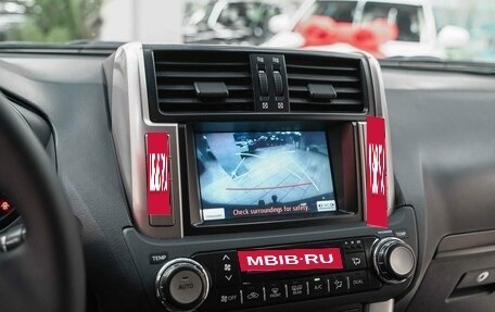 Toyota Land Cruiser Prado 150 рестайлинг 2, 2013 год, 2 590 000 рублей, 8 фотография
