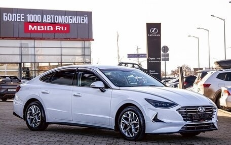Hyundai Sonata VIII, 2021 год, 1 945 000 рублей, 3 фотография