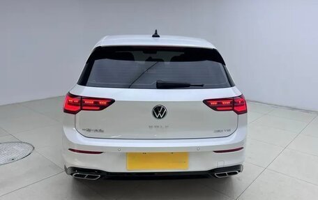 Volkswagen Golf VIII, 2023 год, 1 680 000 рублей, 6 фотография