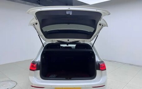 Volkswagen Golf VIII, 2023 год, 1 680 000 рублей, 16 фотография