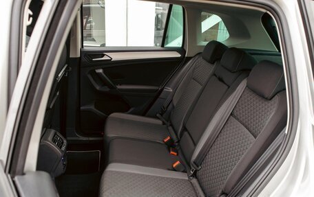 Volkswagen Tiguan II, 2019 год, 1 745 000 рублей, 17 фотография