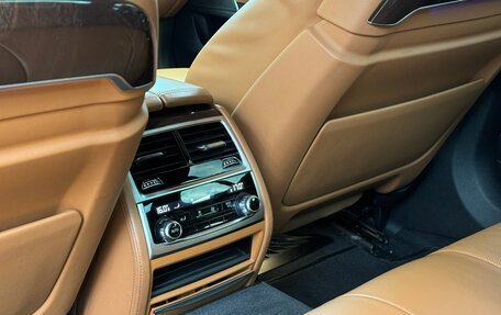 BMW 7 серия, 2016 год, 3 400 000 рублей, 16 фотография